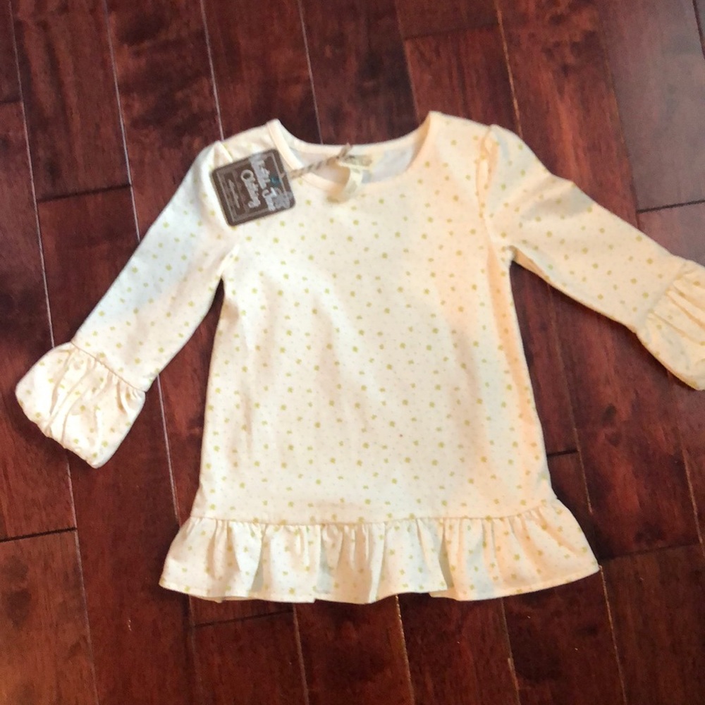 BNWT! Puffer sleeve top